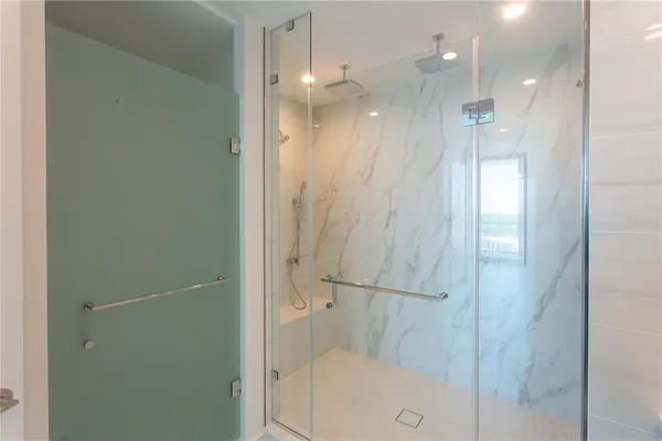 $6,500 | 400 Central Avenue, Unit 1609, St. Petersburg, FL 33701