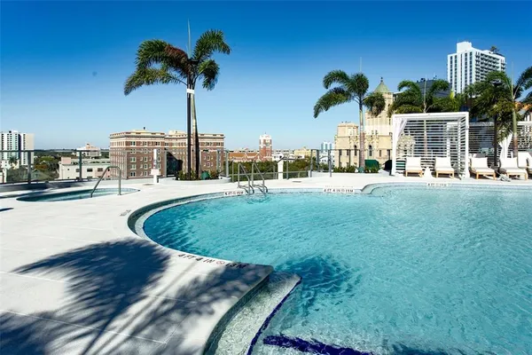 $6,500 | 400 Central Avenue, Unit 1609, St. Petersburg, FL 33701