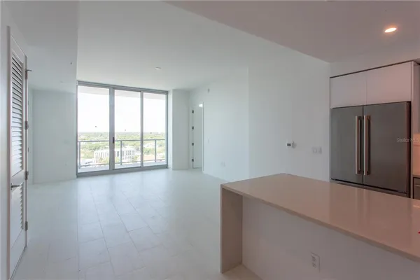 $6,500 | 400 Central Avenue, Unit 1609, St. Petersburg, FL 33701