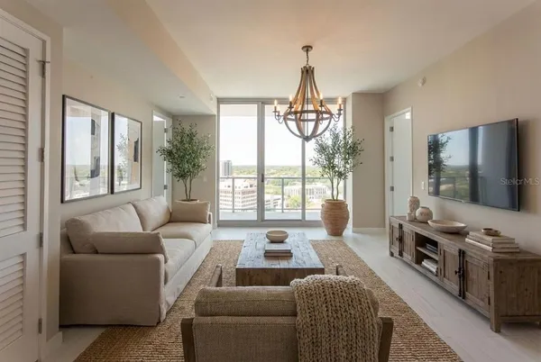 $6,500 | 400 Central Avenue, Unit 1609, St. Petersburg, FL 33701