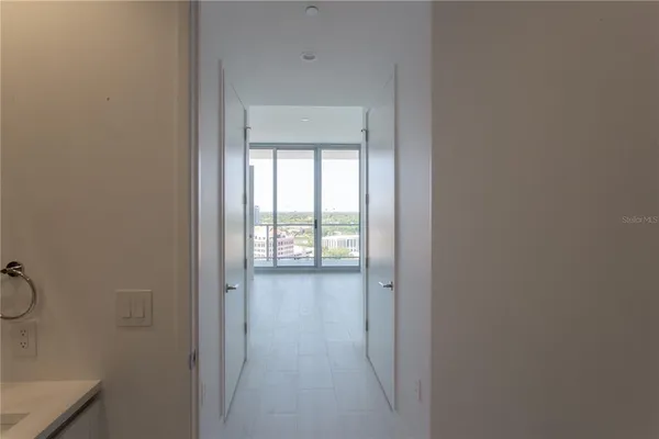 $6,500 | 400 Central Avenue, Unit 1609, St. Petersburg, FL 33701