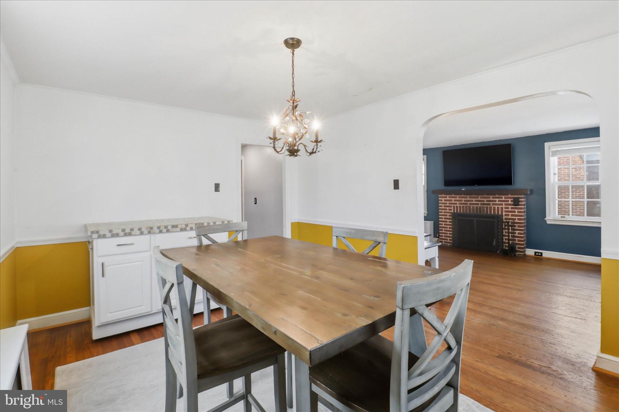 523 Pleasure Road Lancaster, PA 17601 - Photo 7 of 24 a view of a dining room with furniture and wooden floor