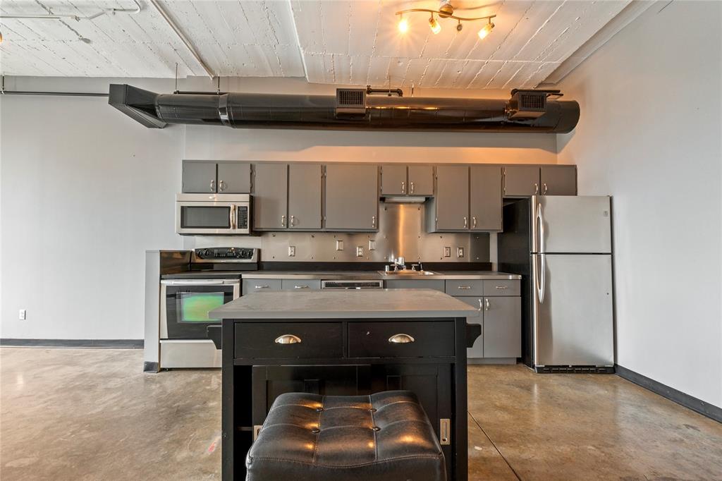 1122 Jackson Street, Unit 811 Dallas, TX 75202 - Photo 16 of 28