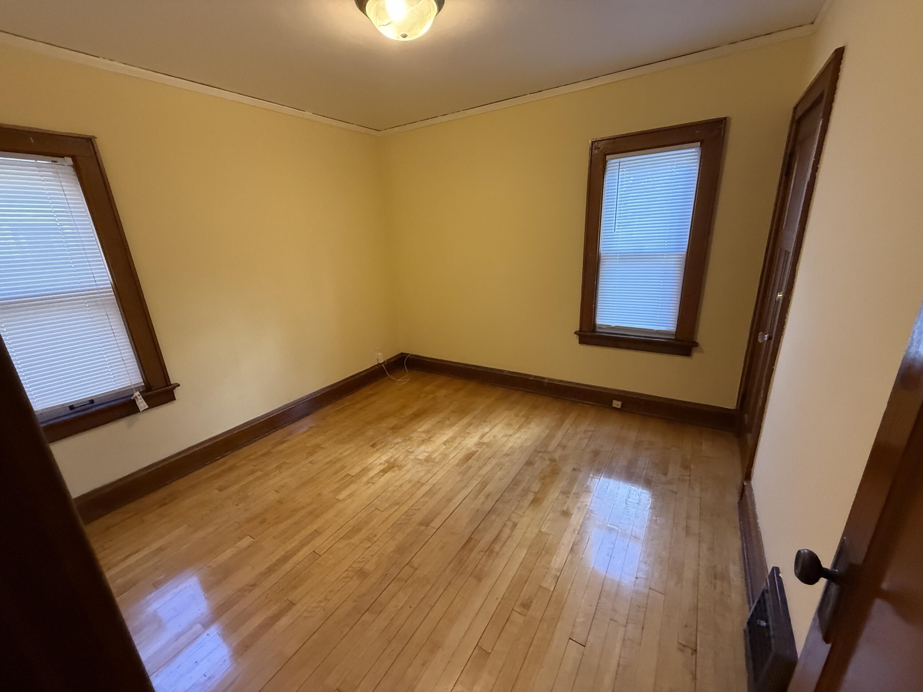 1350 North 55th Street Milwaukee, WI 53208 - Photo 24 of 39 Back BR