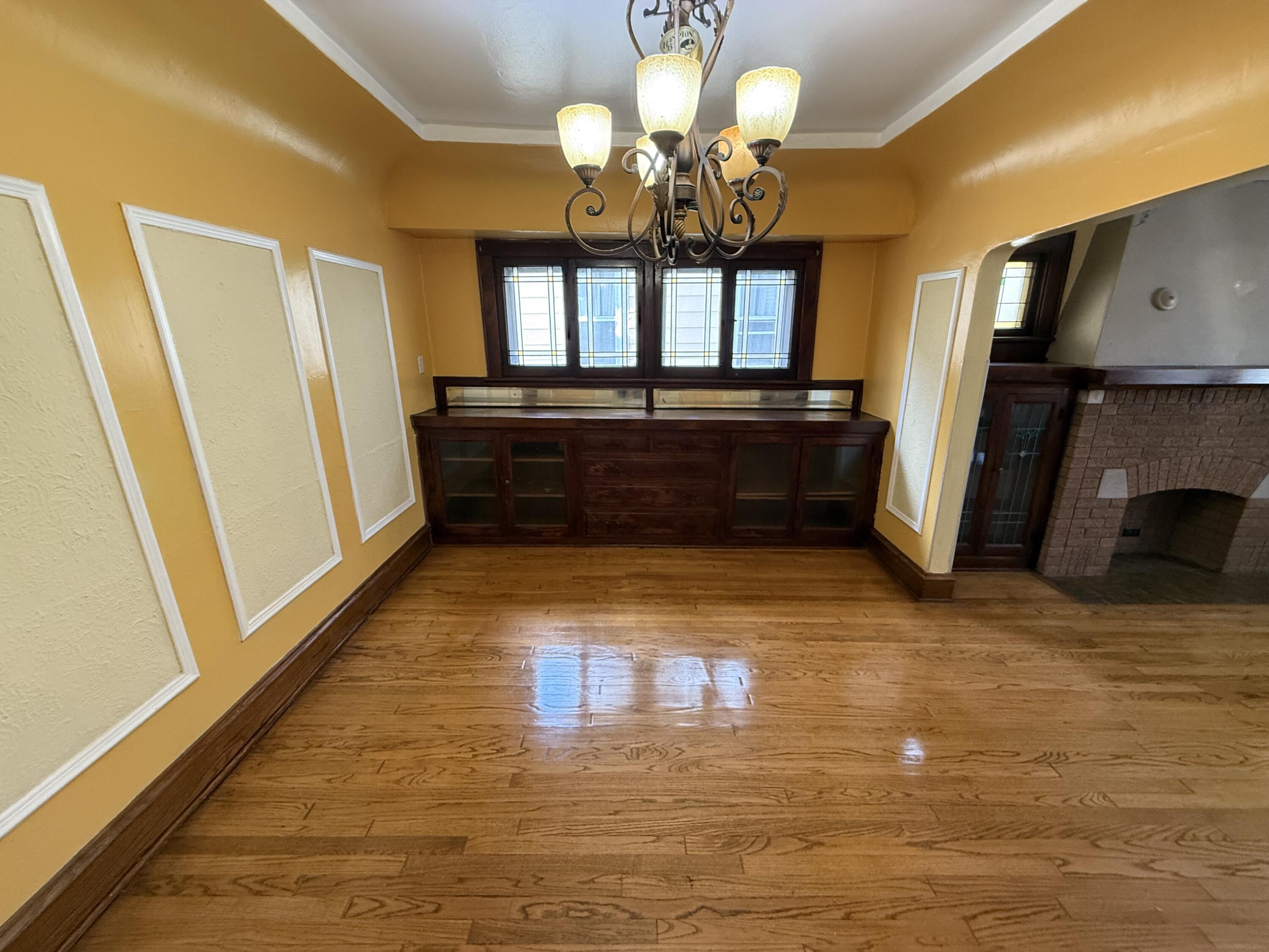 1350 North 55th Street Milwaukee, WI 53208 - Photo 34 of 39 Dining Room