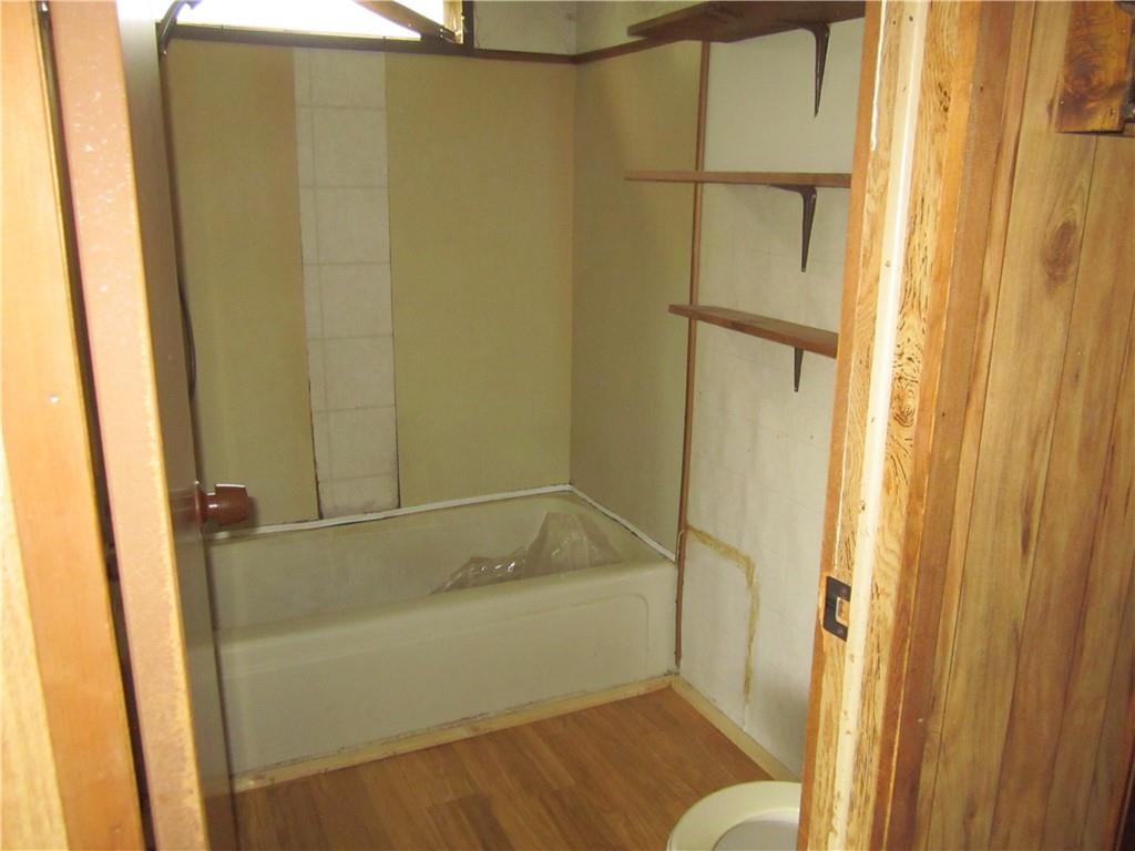 1130 Cape Hickory Road Hickory, NC 28601 - Photo 14 of 19 Gallery Image 14