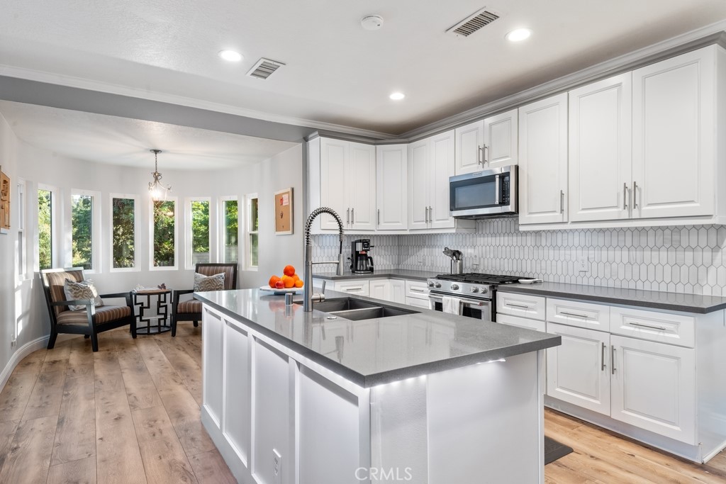 1243 Liverpool Court San Dimas, CA 91773 - Photo 19 of 50