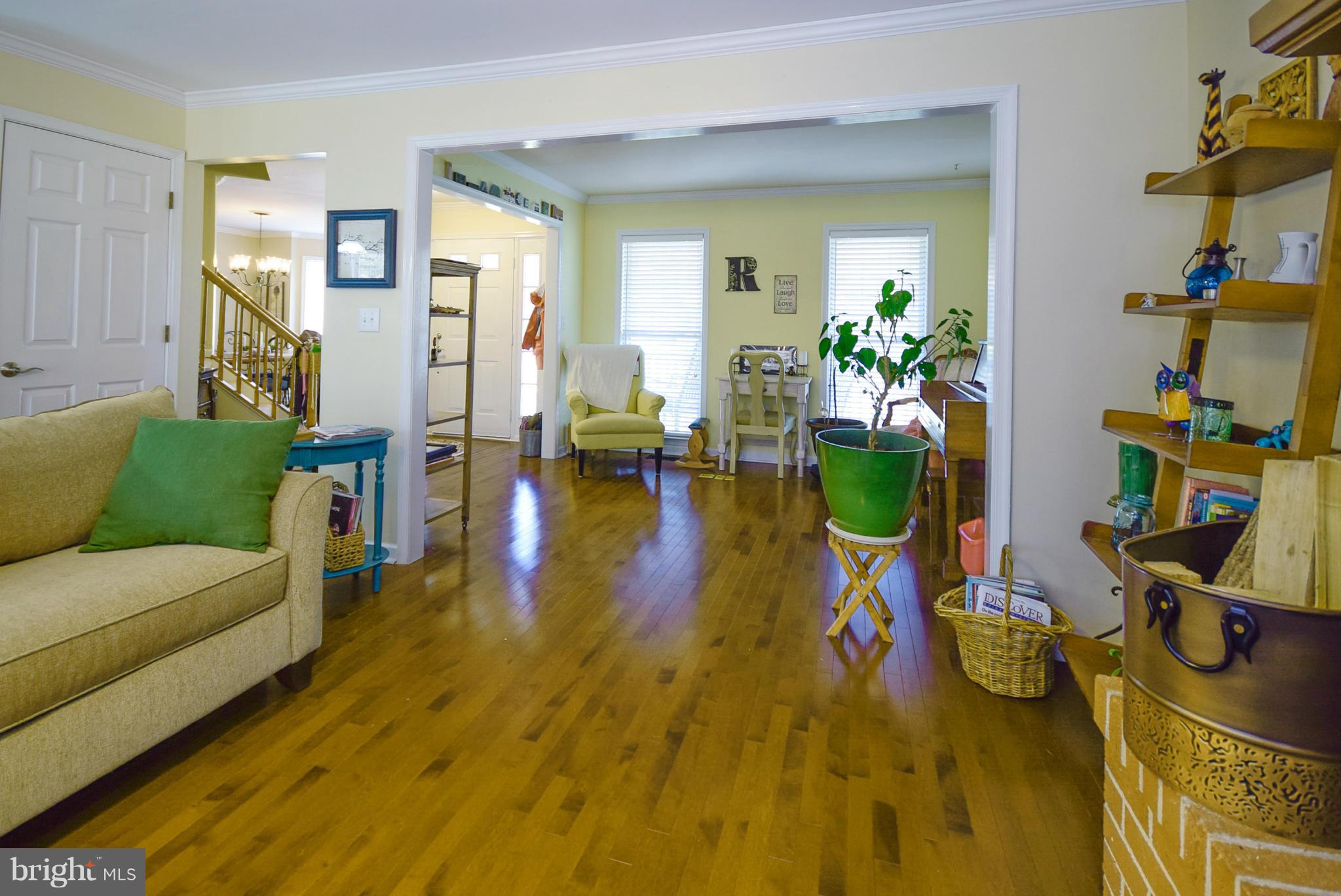 102 Boscobel Road Fredericksburg, VA 22405 - Photo 5 of 30 View to Living Room