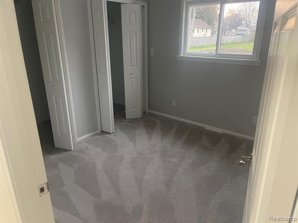 12748 Pardee Road Taylor, MI 48180 - Photo 10 of 22