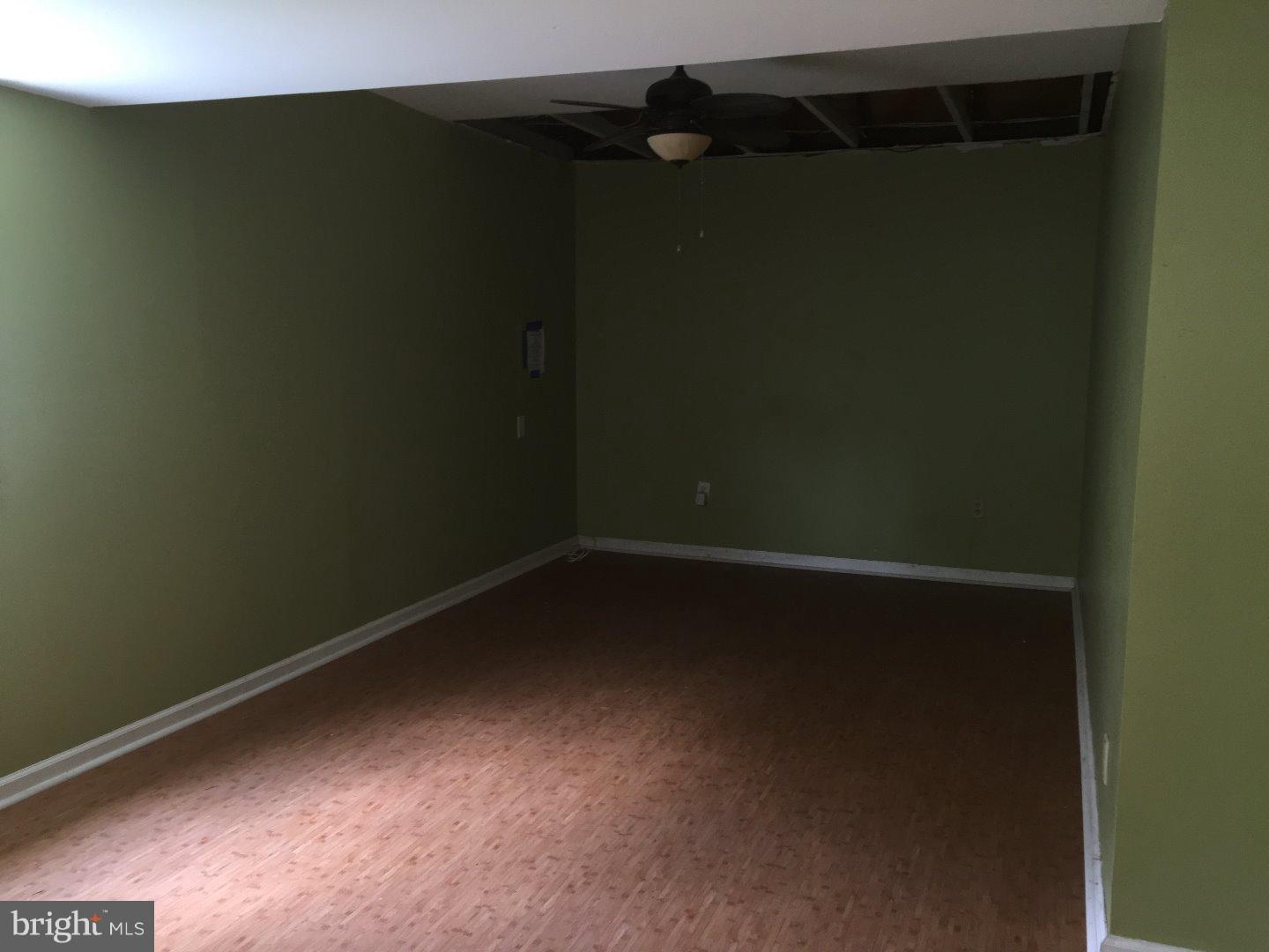 170 Crossing Way Lindenwold, NJ 08021 - Photo 7 of 10 Gallery Image 7