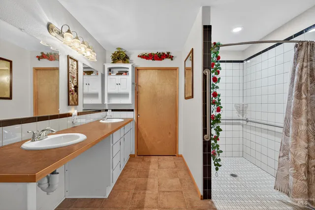 $639,000 | 8385 Asotin Creek Road, Asotin, WA 99402