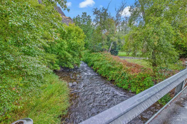 $649,000 | 8385 Asotin Creek Road, Asotin, WA 99402