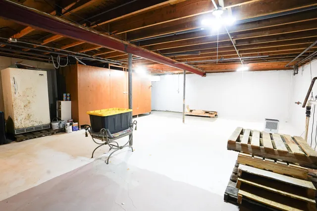 $88,500 | 2151 Banner Drive Southwest, Unit F, Wyoming, MI 49509