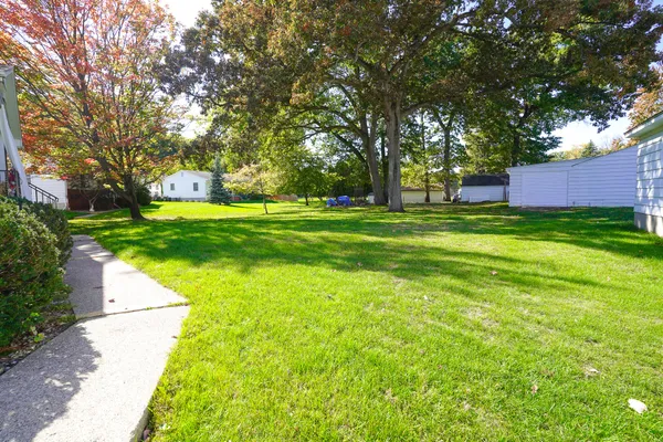 $88,500 | 2151 Banner Drive Southwest, Unit F, Wyoming, MI 49509