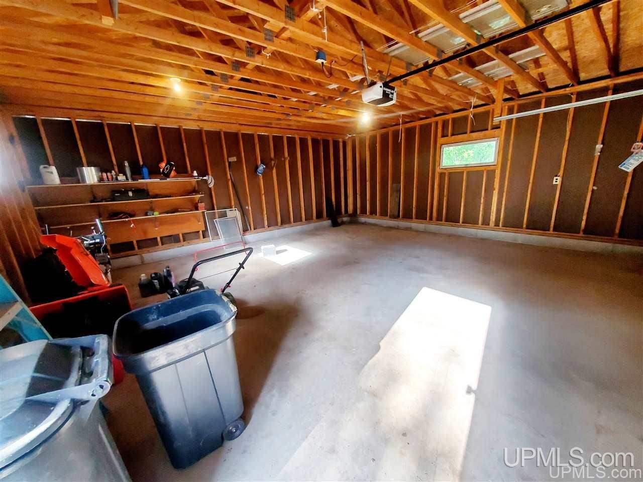 711-713 East Ridge Street Ishpeming, MI 49849 - Photo 6 of 33 Gallery Image 6