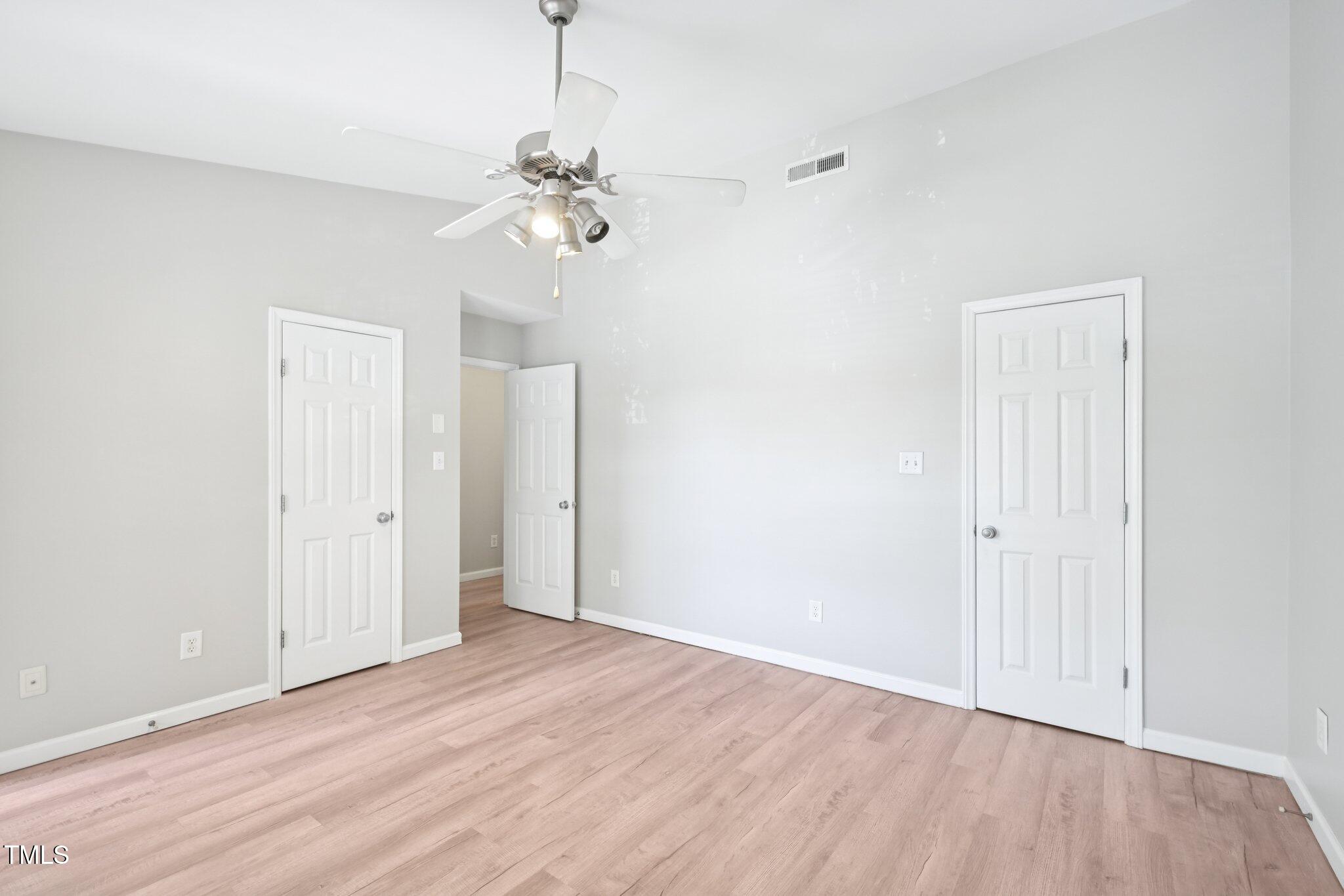2101 Piney Brook Road, Unit 102 Raleigh, NC 27614 - Photo 14 of 28 22-web-or-mls-Piney Brook Rd-2006-022