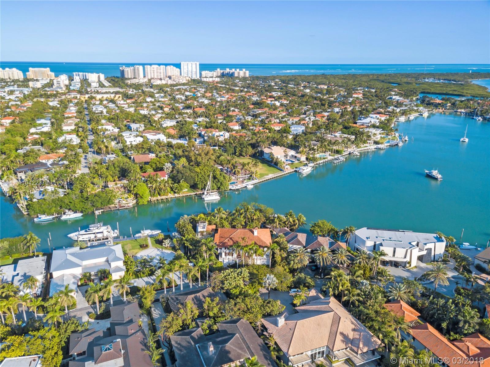 14 Harbor Point Key Biscayne, FL 33149 - Photo 40 of 45 view of city and ocean