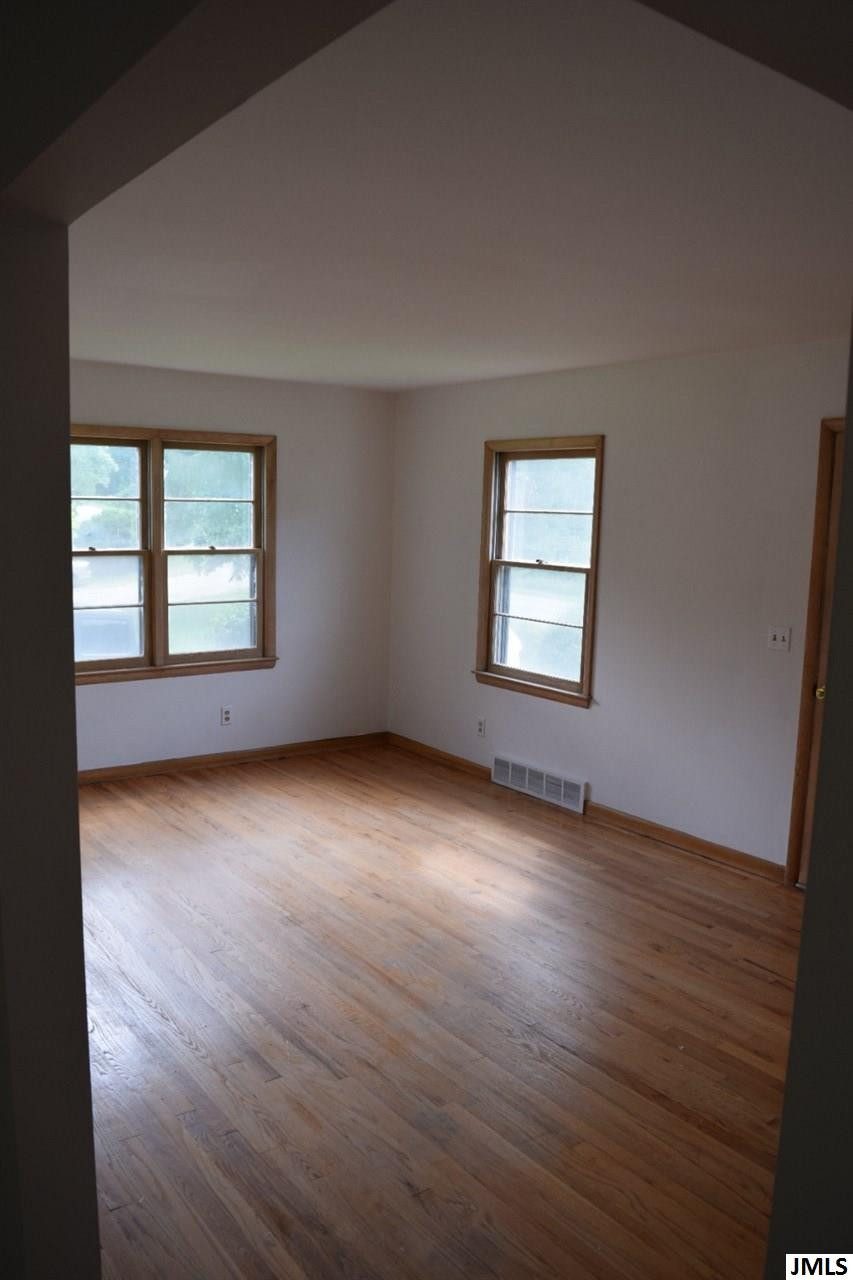 243 Gilman Road Michigan Center, MI 49254 - Photo 7 of 13 Photo 7