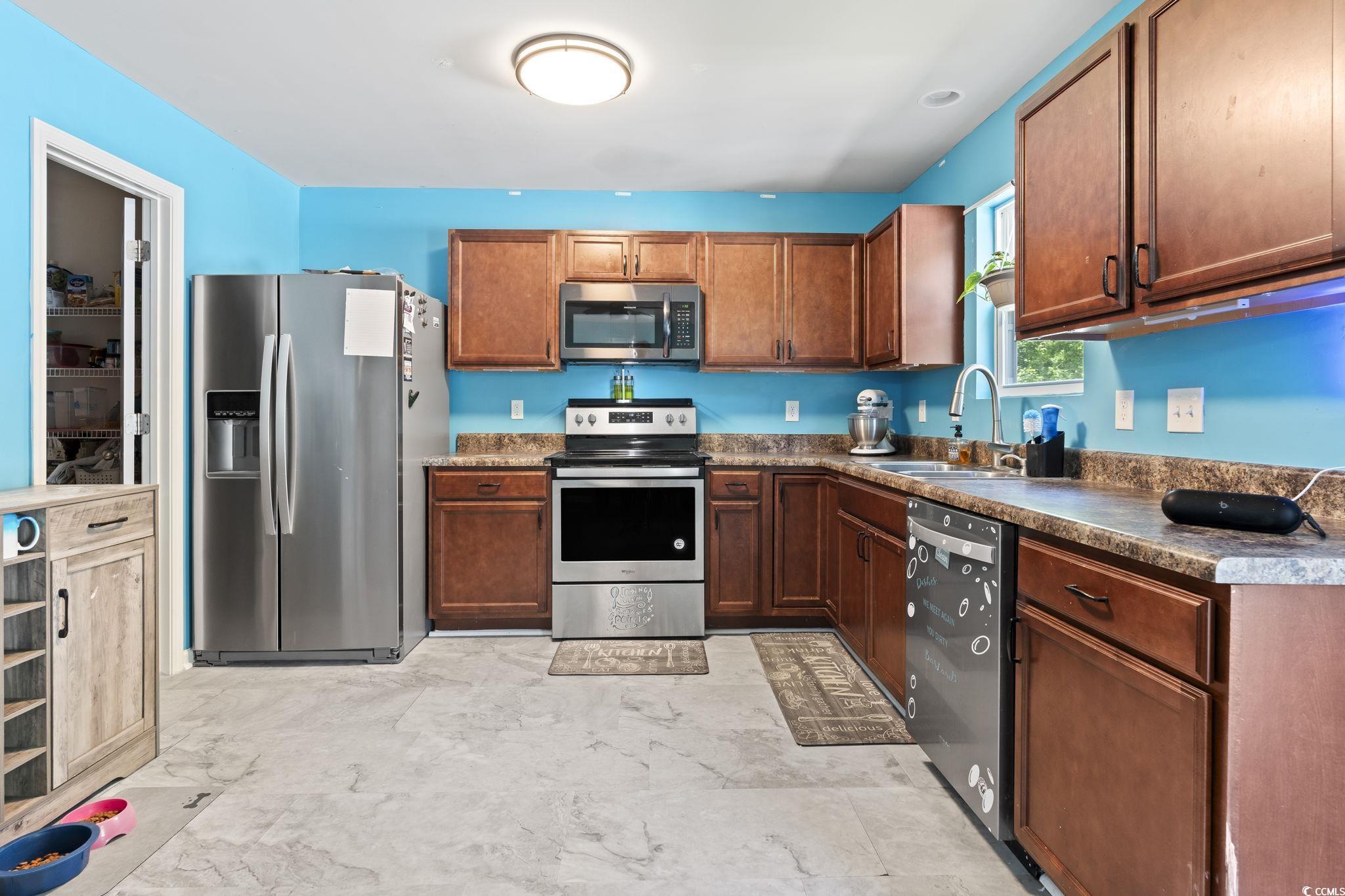 109 Winding Path Drive Loris, SC 29569 - Photo 8 of 36