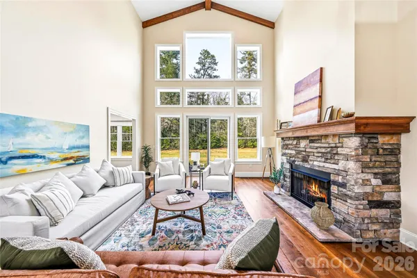 $1,090,000 | 74 Shipman Parkway, Flat Rock, NC 28731