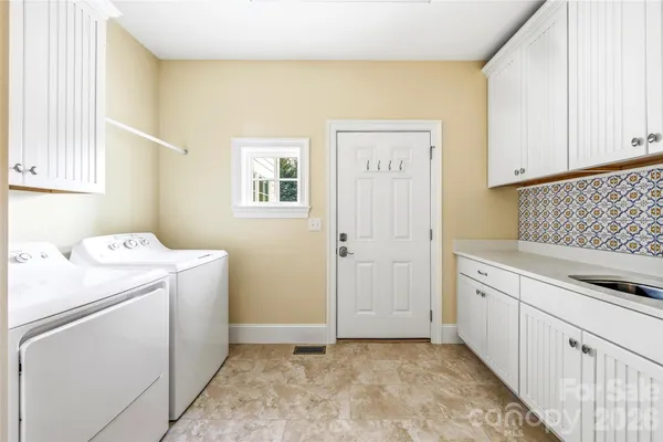 $1,090,000 | 74 Shipman Parkway, Flat Rock, NC 28731