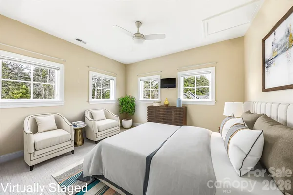 $1,090,000 | 74 Shipman Parkway, Flat Rock, NC 28731
