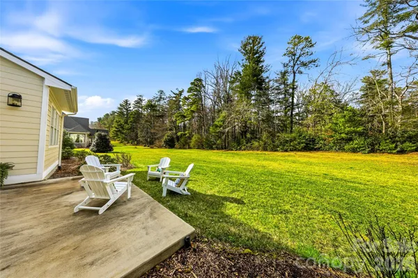 $1,090,000 | 74 Shipman Parkway, Flat Rock, NC 28731