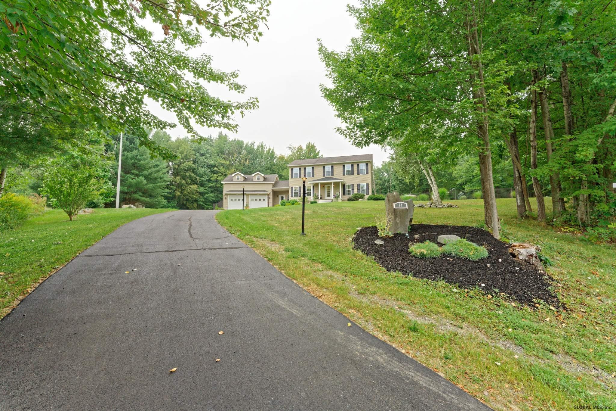 71 Methodist Farm Road Averill Park, NY 12018 - Photo 4 of 65 Photo 4