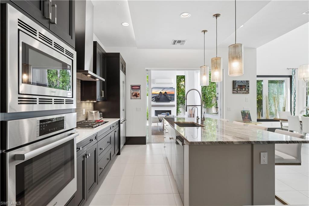 9214 Mercato Way Naples, FL 34108 - Photo 7 of 9 Wolf and Bosch Appliances