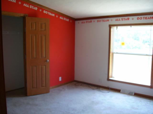 12878 Benning Road Sunman, IN 47041 - Photo 8 of 10