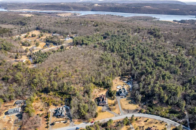 $789,900 | 235 Plantation Drive, Lehighton, PA 18235