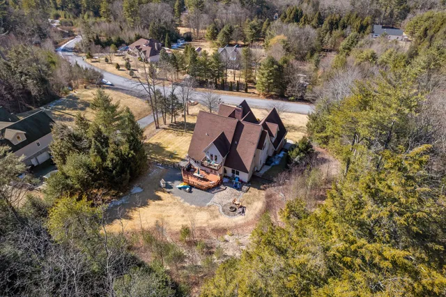 $789,900 | 235 Plantation Drive, Lehighton, PA 18235