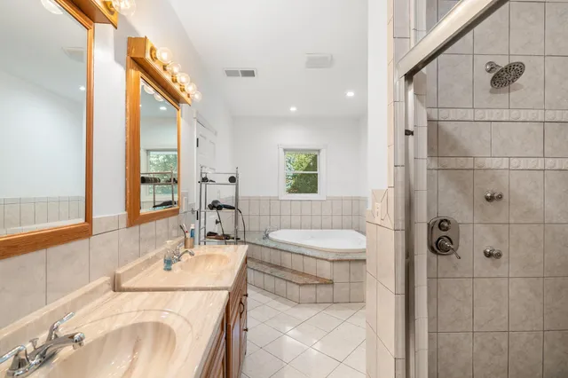 $789,900 | 235 Plantation Drive, Lehighton, PA 18235