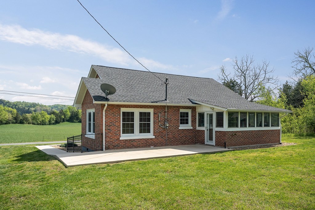 3731 Big Bottom Road Whitleyville, TN 38588 - Photo 38 of 58