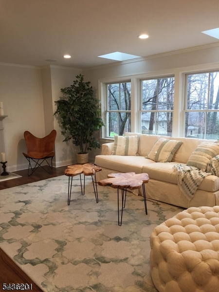 10 Howell Road Mountain Lakes, NJ 07046 - Photo 2 of 11