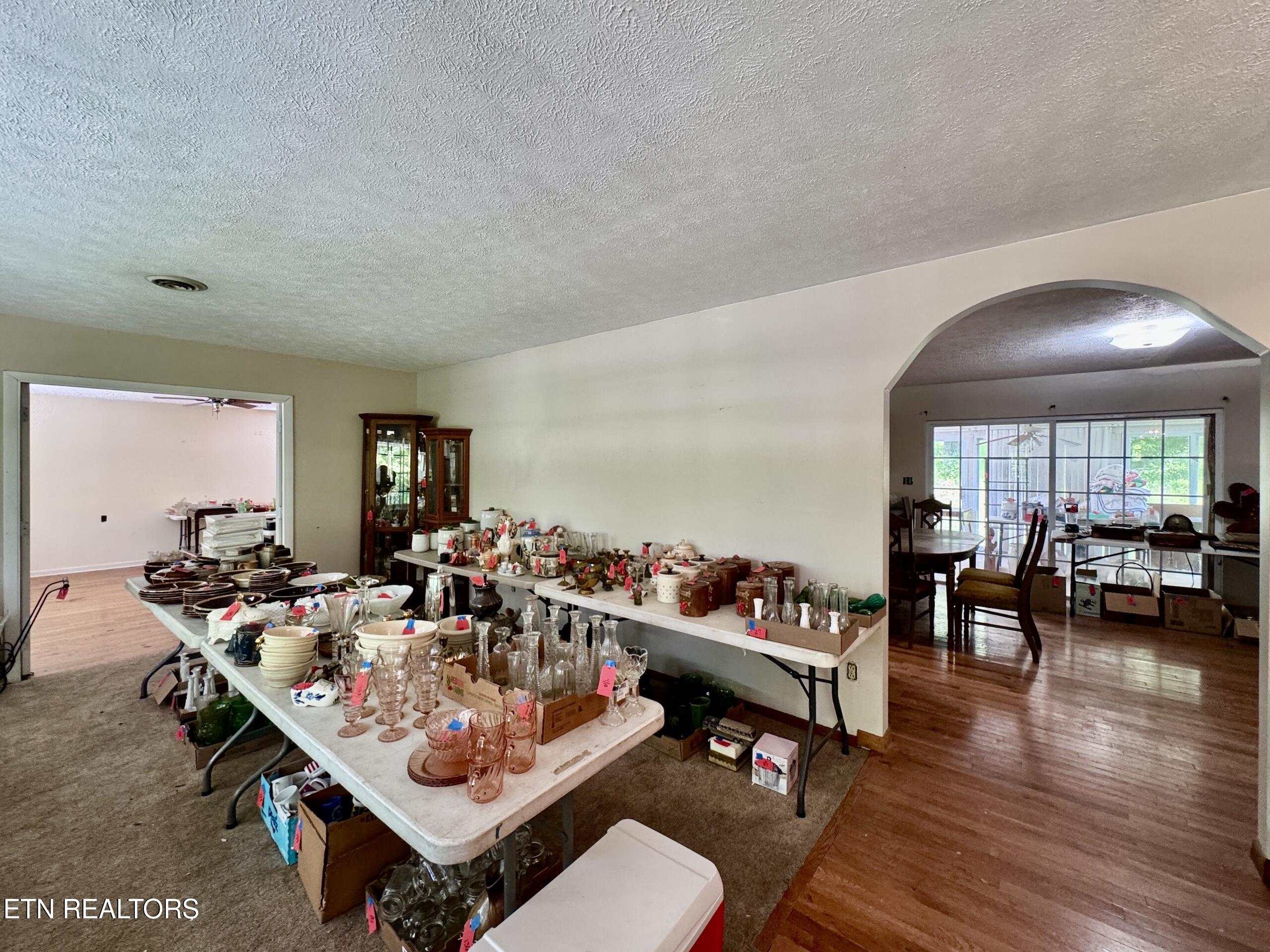 132 Lanes Bluff Road Clinton, TN 37716 - Photo 18 of 48 1-18