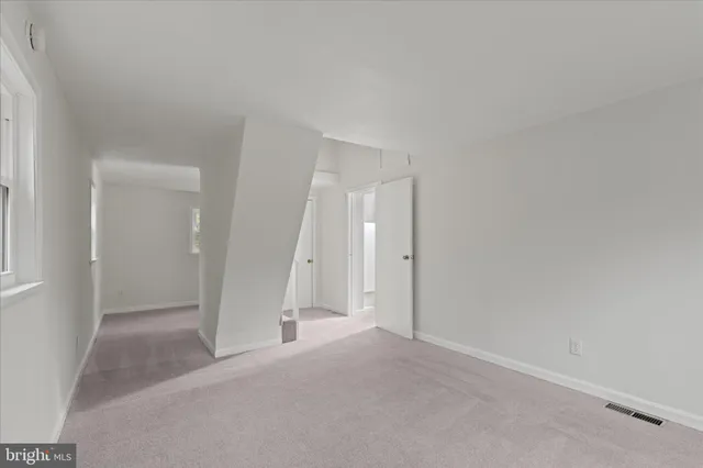 $419,500 | 6505 Woodland Road, Suitland, MD 20746