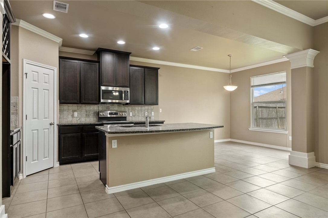 2267 Tallow Drive Portland, TX 78374 - Photo 12 of 25