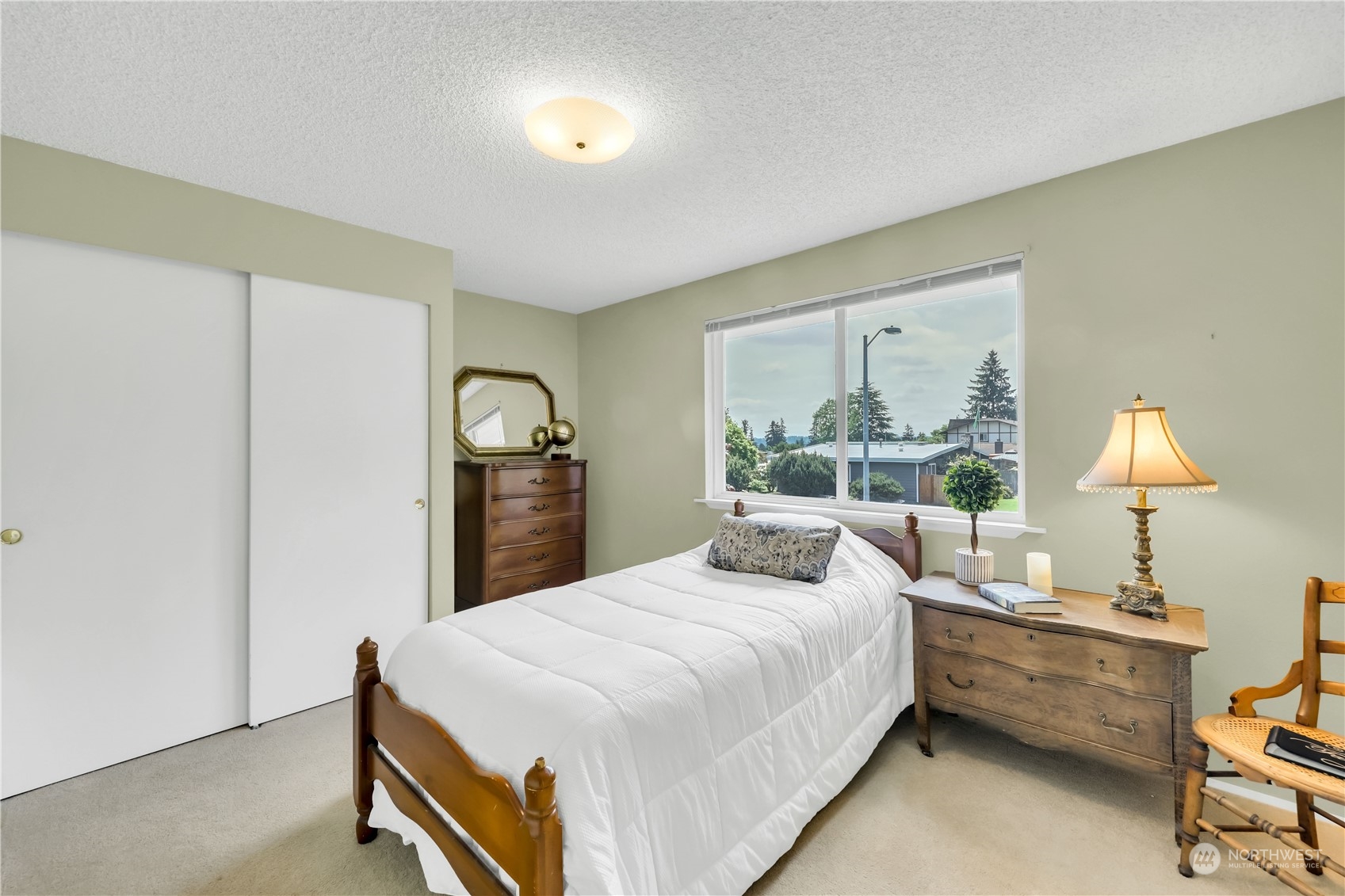 10542 Northeast 201st Street Bothell, WA 98011 - Photo 18 of 32 Gallery Image 18