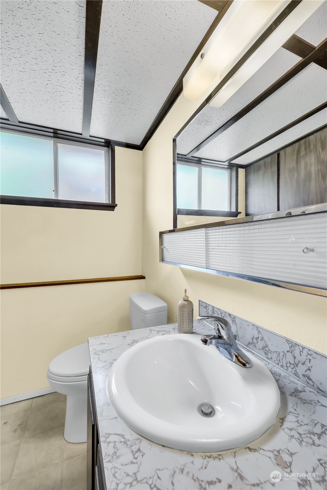 10542 Northeast 201st Street Bothell, WA 98011 - Photo 25 of 32 Gallery Image 25