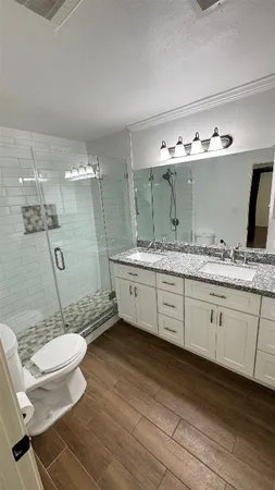 $2,450 | 221 Hyta Street, Houston, TX 77018