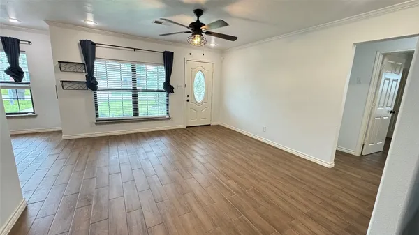 $2,450 | 221 Hyta Street, Houston, TX 77018
