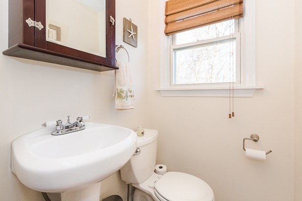 30 Patricia Road Peabody, MA 01960 - Photo 20 of 27 Gallery Image 20