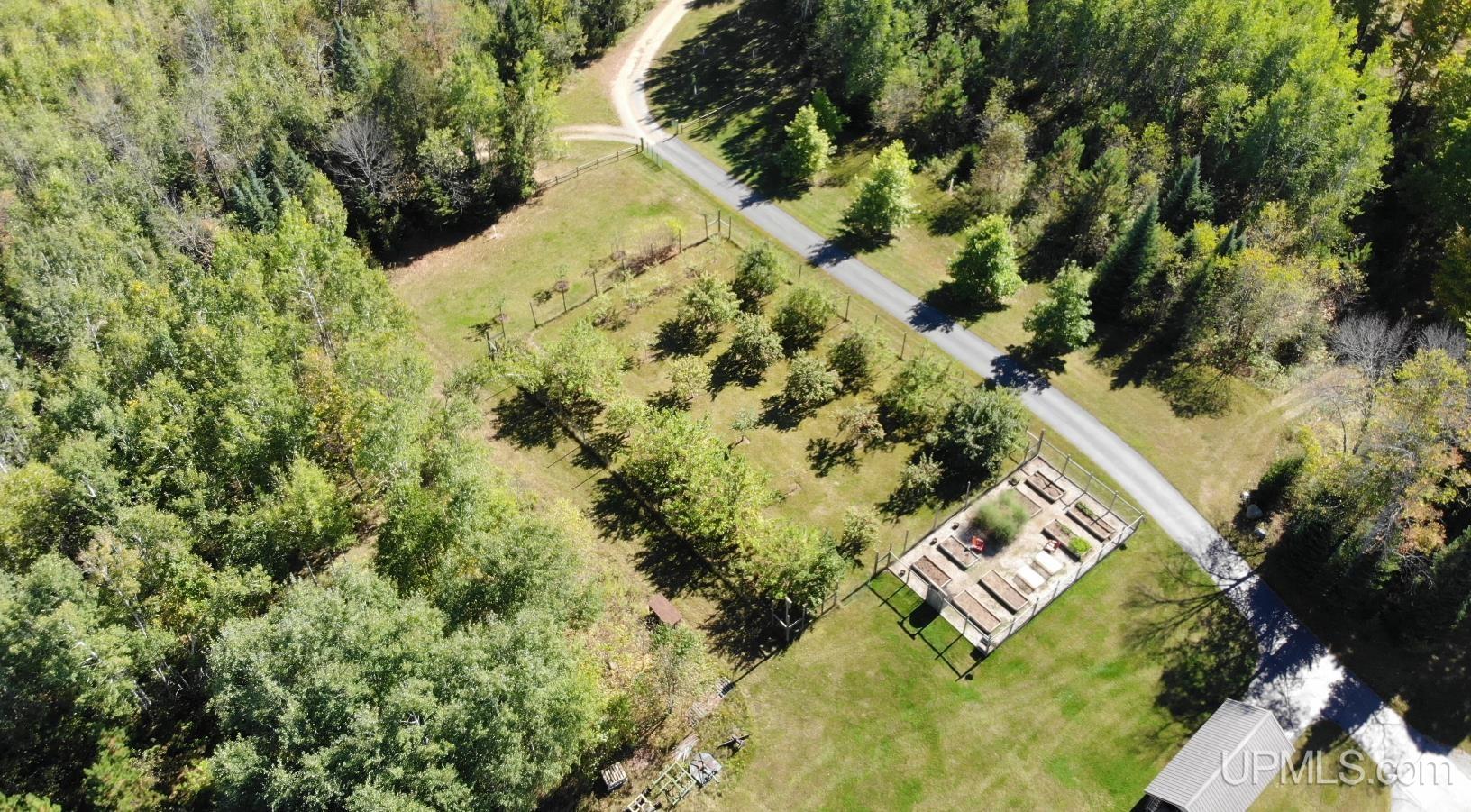 2792 County Line Road Vulcan, MI 49892 - Photo 8 of 99
