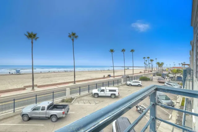 $949,000 | 1202 North Pacific Street, Unit 307A, Oceanside, CA 92054