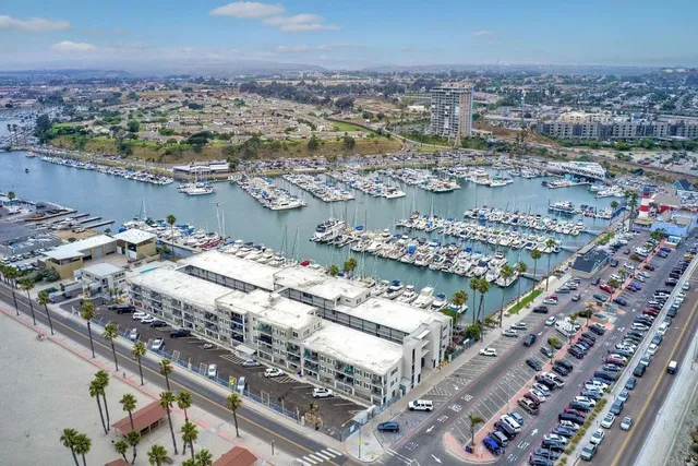 $949,000 | 1202 North Pacific Street, Unit 307A, Oceanside, CA 92054