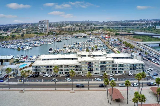 $949,000 | 1202 North Pacific Street, Unit 307A, Oceanside, CA 92054