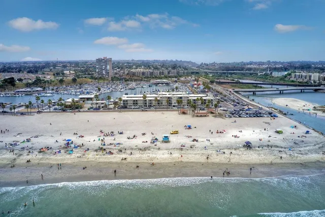 $949,000 | 1202 North Pacific Street, Unit 307A, Oceanside, CA 92054