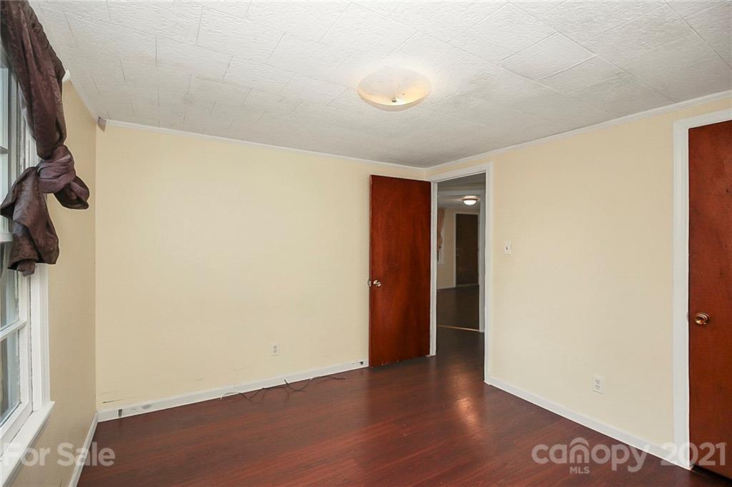 6721 Ware Road Charlotte, NC 28212 - Photo 14 of 32 Gallery Image 14