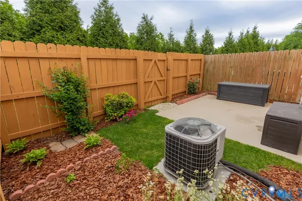 $295,000 | 911 Sweet Tessa Drive, Ashland, VA 23005
